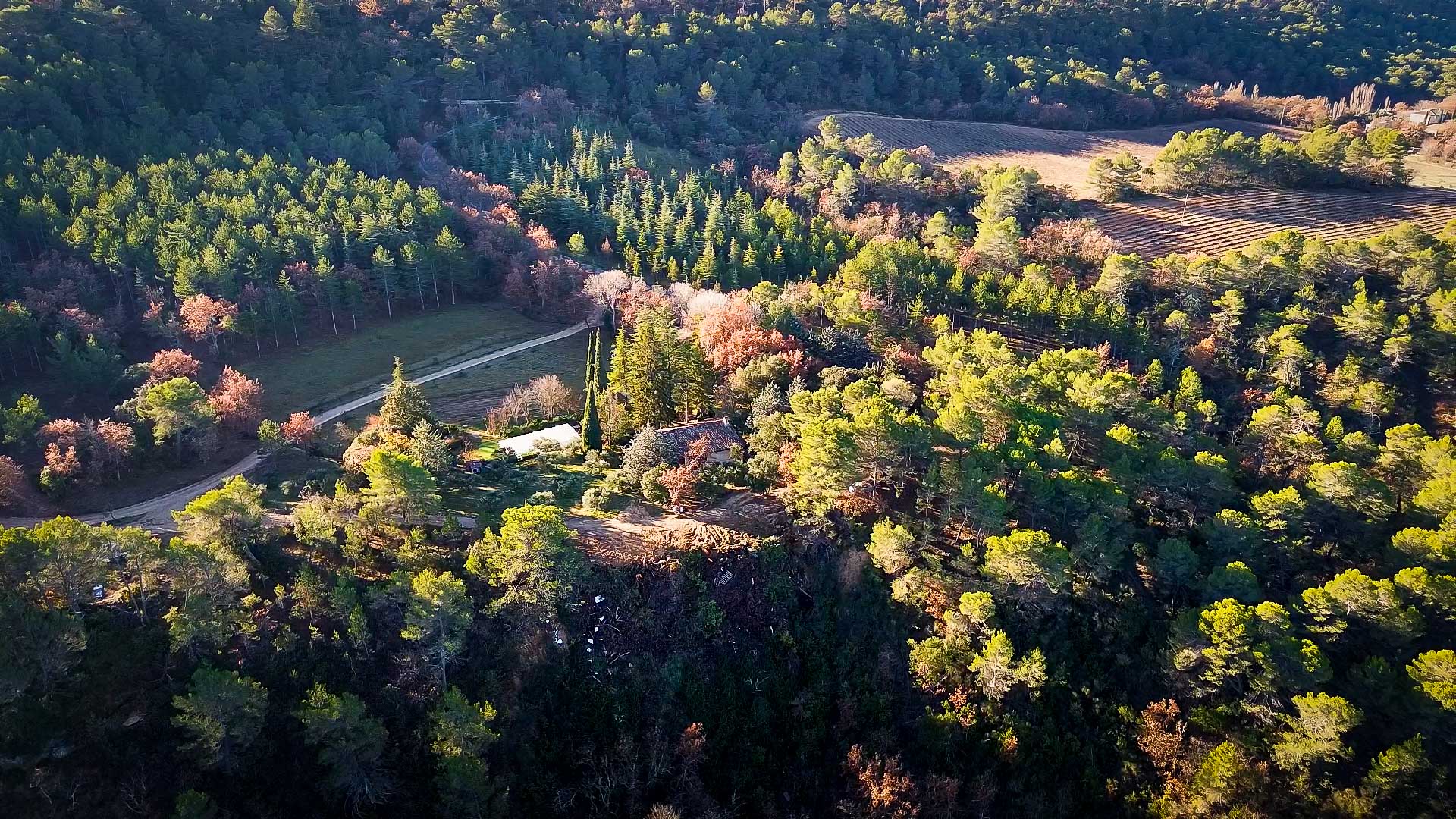 Propriété de 32 hectares à Grambois (84)